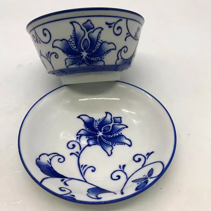 Kung f arbatos puodelis